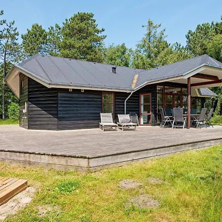 Hébergement de vacances 8 Person Holiday In R M *